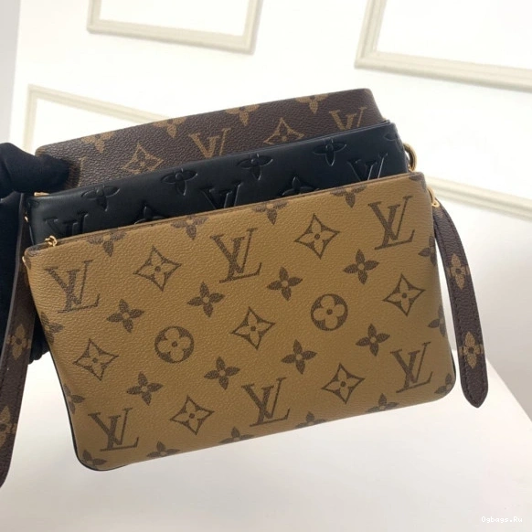 LV3 LOUIS VUITTON POUCHE 0323